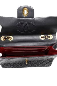Jumbo Single Flap Shoulder Bag in Quilted Lambskin Leather