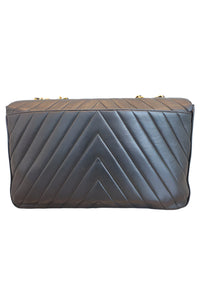 V Stitch Chain Shoulder Bag Lambskin Black