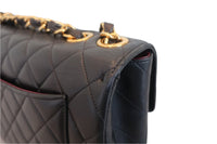 Vintage Matelasse Quilted Single Flap Lambskin Chain Shoulder Bag Black