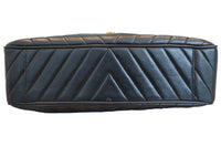 V Stitch Chain Shoulder Bag Lambskin Black