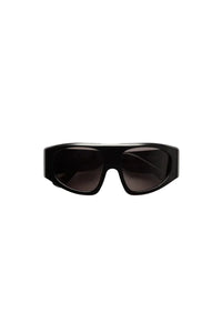 Gigi / Black & Black