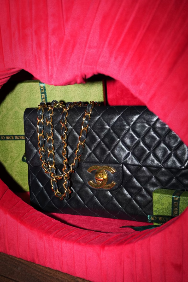 Maxi Jumbo 34 Quilted Matelasse XL Lambskin With Chain Shoulder Bag