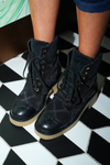 Chanel Vintage Daim Boots Black