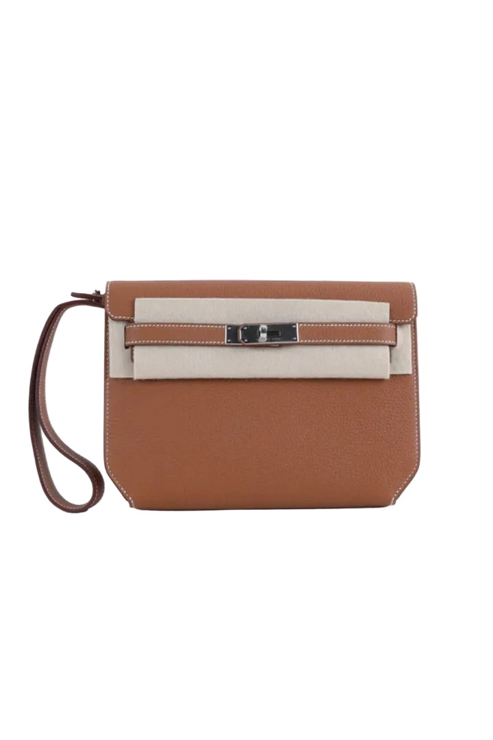 Kelly Dépêches pouch in Gold with palladium hardware.