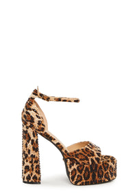 Wilmore Chunky Platform heels in Leopard